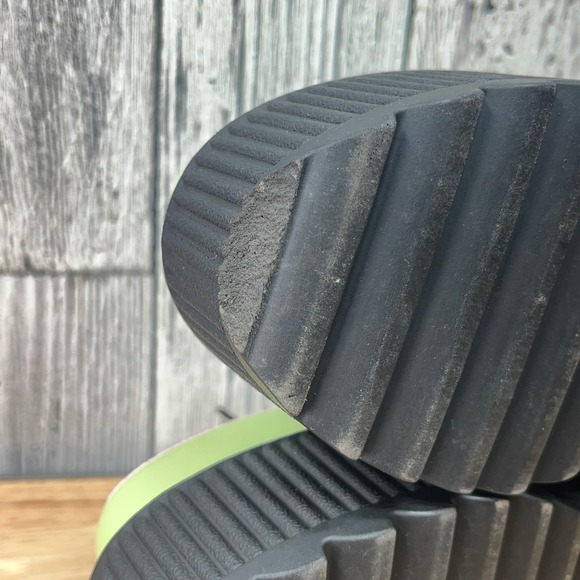 YRU x Hello Kitty Frankenstein  Platform Creepers Lime Green  Women Shoes size 9 - Picture 11 of 12